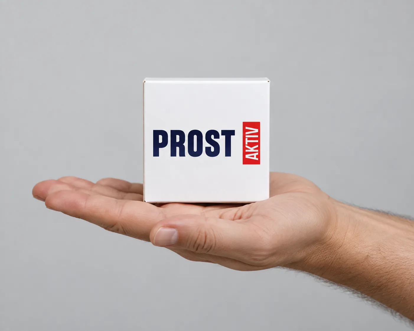 ProstaAktiv — Verpackung in der Hand