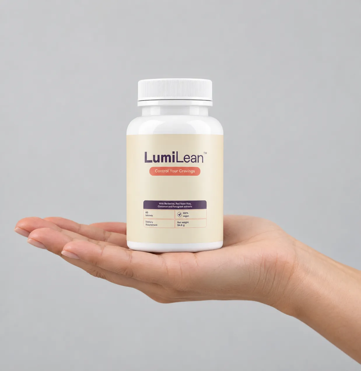 LUMILEAN — Verpackung in der Hand
