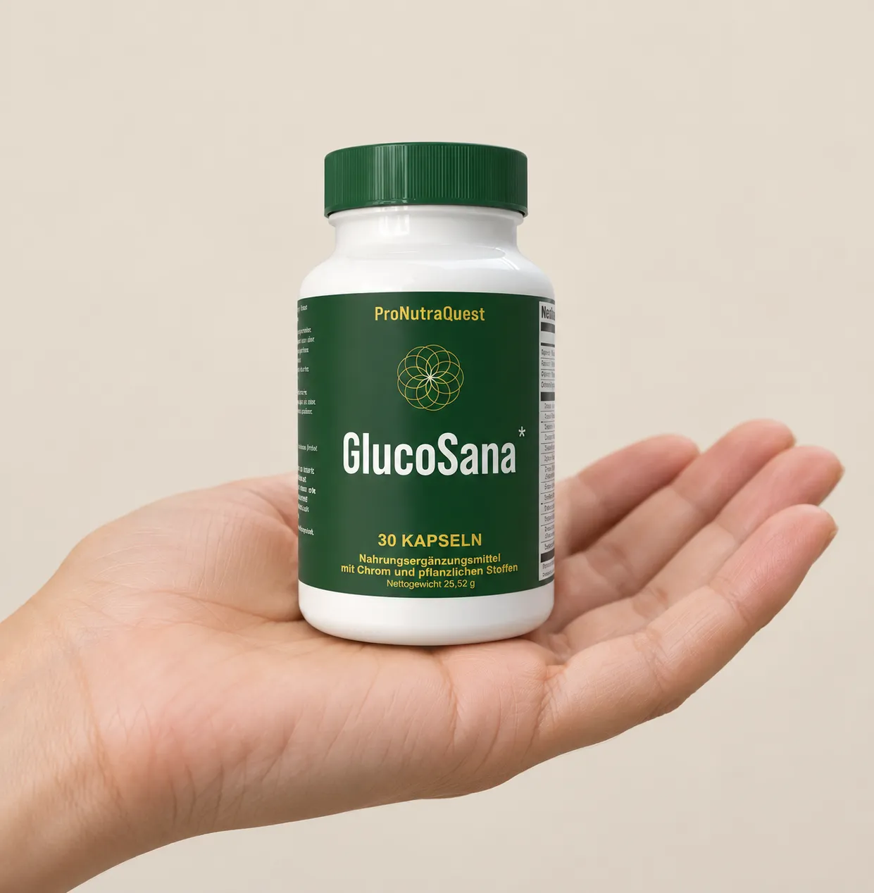 GlucoSana — Verpackung in der Hand